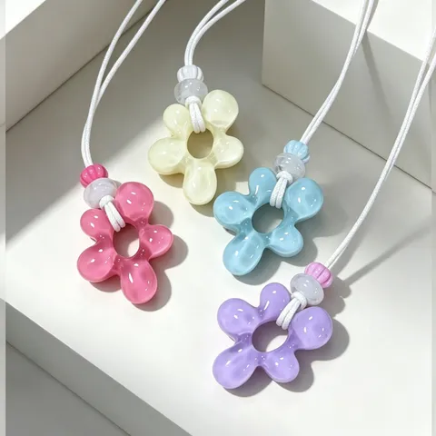 Resin Flower Woven Necklace Resort Style Irregular Dopamine Pendant Necklace Fashion Beach Jewelry Gift For Women