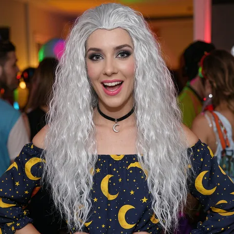 White Long Curly Synthetic Fiber Wig Anime Cosplay Hair Wig For Halloween Party Stage Performance Women