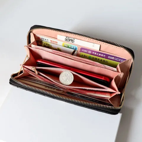 Portafoglio Lungo da Donna in Pelle PU Trapuntata con Cerniera Pochette Grande Capacità Borsa per Telefono Cellulare Design Classico Retro