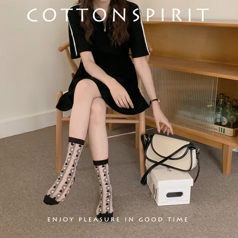 Women Summer Thin Transparent Mesh Crystal Glass Silk Socks Cute Heart Floral Pattern Lolita Crew Socks Casual Hosiery