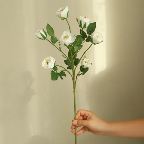Fleur Artificielle en Soie Branche de Rose Gemme à Sept Têtes Luxe Nordique Fausse Fleur Décoration de Table de Salon Maison