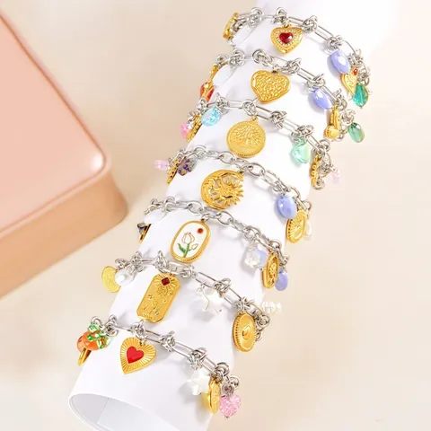 Mode Edelstahl Zweifarbige Charm-Armband Für Damen Gold Silber Plattiert Herz Sonne Mond Anhänger Schmuck Täglich Pendeln Armband