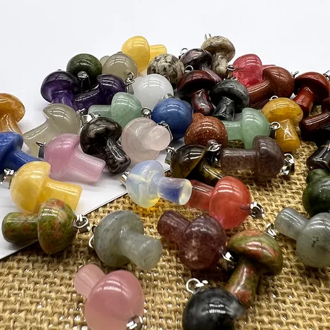 Ciondolo Mini Fungo in Pietra Agata di Cristallo Naturale Gioielli Fai da Te Carino Ciondolo di Cristallo Curativo Accessorio
