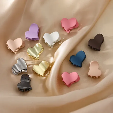 Korean Style Heart Metal Hair Claw Clip Small Hair Accessories Cute Sweet Hairpin For Women Girls Daily Styling