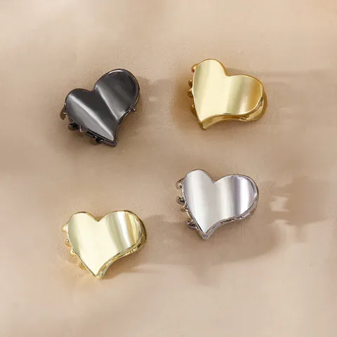 Korean Style Heart Metal Hair Claw Clip Small Hair Accessories Cute Sweet Hairpin For Women Girls Daily Styling