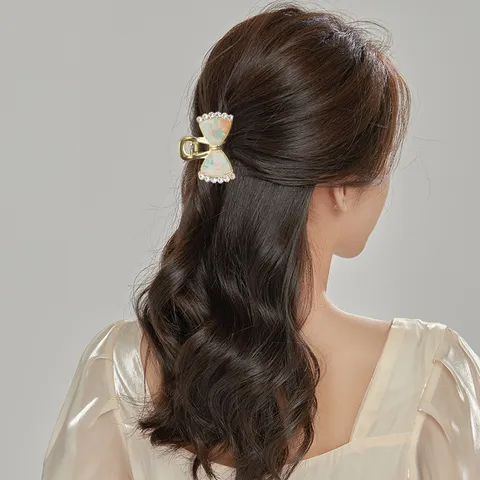 Korean Style Rhinestone Acetate Alloy Hair Claw Gentle Bowknot Hair Clip Shiny Diamond Shark Clip Women Hair Styling Accessories