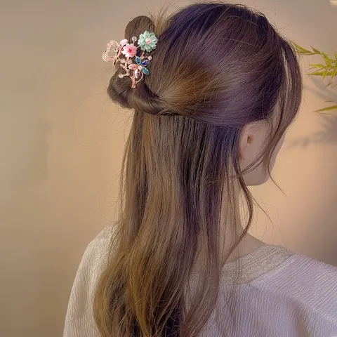 Korean Fashion Alloy Crystal Floral Hair Claw Clip Rhinestone Small Hair Catch Pin Women Elegant Hair Accessories
