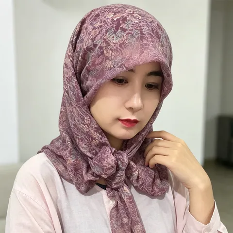 Retro Floral Square Scarf Women Breathable Polyester Sunscreen Headscarf Fashion Versatile Neck Scarf Shawl Travel