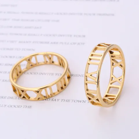 Edelstahl Ring mit Römischen Ziffern Hohl Geschnitten Titanstahl Kreuzmuster Band für Herren Damen Vintage Mode Schmuck