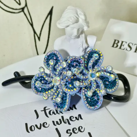 Women Rhinestone Hair Claw Clip Crystal Bow Floral Hair Accessories Fashion Styling Tool For Daily Party Styling