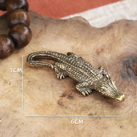 Vintage Copper Plated Metal Crocodile Figurine Miniature Alligator Sculpture Tea Pet Desk Ornament Office Table Home Decor Gift