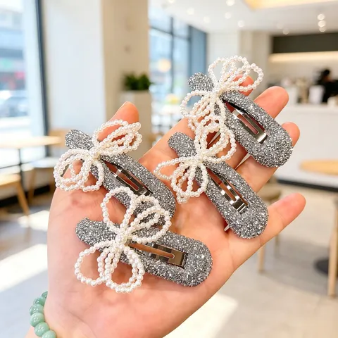 Style Coréen Mignon Fausse Perle Nœud Strass Argenté BB Pince à Cheveux Douce Épingle Latérale Accessoires de Coiffure pour Femmes
