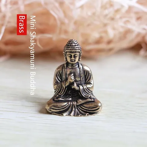 Mini Estatuilla de Buda Shakyamuni de Latón Antiguo Adorno Artesanal de Metal Retro Decoración Portátil para Coche Hogar Oficina Estatua Zen