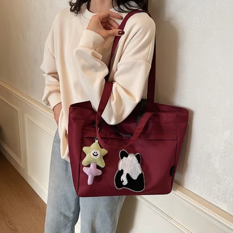 Borsa Tote in Tela Ricamata con Panda Carino per Donna Grande Capacità Borsa a Tracolla Casual Borsa da Lavoro con Ciondolo