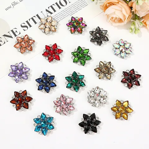 Bunter Strass Glas Sechsslättrige Blumenaufnäher DIY Schuhschnalle Kopfbedeckung Gepäck Bekleidungszubehör