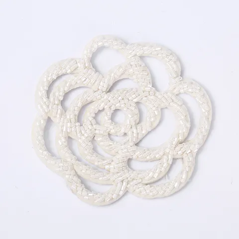 Handgemachte Perlenbesetzte Hohle Rosen Kamelienblüten Aufnäher DIY Näh Applikation Für Kleidung Schuhe Hüte Socken Zubehör