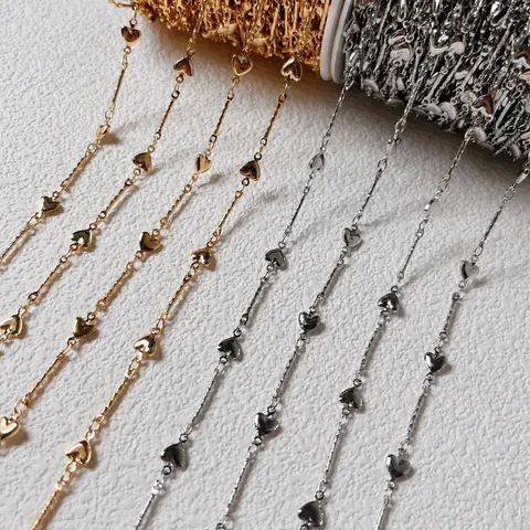 Catena in Metallo a Cuore DIY Elettrolitica ad Alta Tenuta del Colore per Scarpe Abbigliamento Ornamenti per Capelli Nappe Creazione di Gioielli