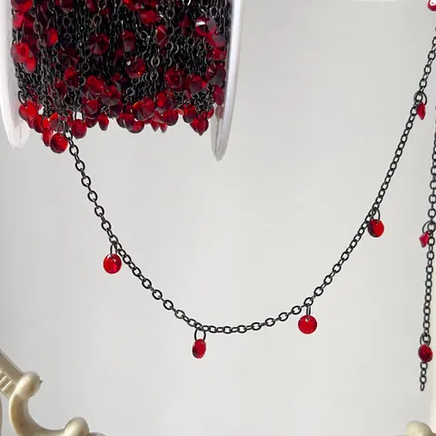Catena in Rame DIY Catena di Strass Rossi Nero Fucile Argento Vivo Oro KC Catena con Nappa Stile Antico Forcina Collana Catena
