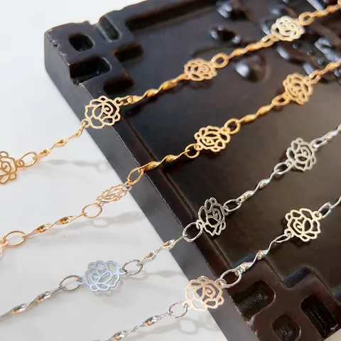 Catena di Fiori di Rosa Cava con Torsione Mobius in Rame Puro Accessori per Gioielli Fai da Te per Collane e Bracciali