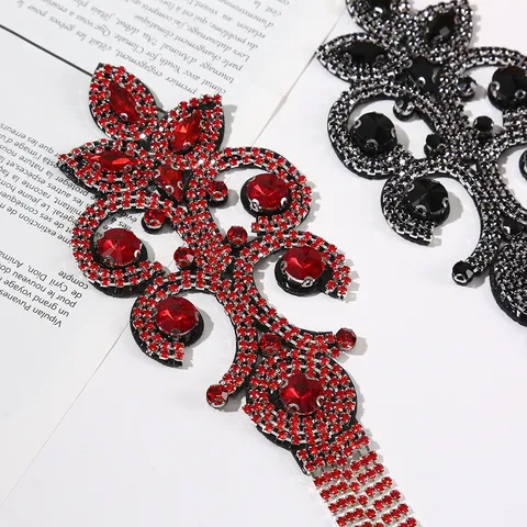 Hofstil Strass Quaste Kette Haaraccessoire Handgemachte Kristall Schulterklappe Bühnenkostüm Kleidungsbesatz