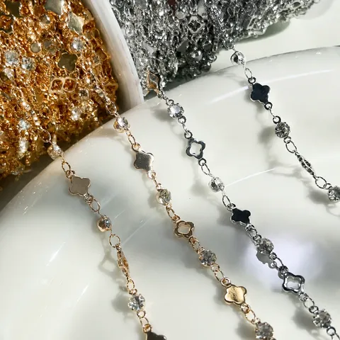 Catena in Rame Fai da Te Quadrifoglio Strass Galvanizzato Forniture per Gioielli per Collana Braccialetto Artigianato Fatto a Mano
