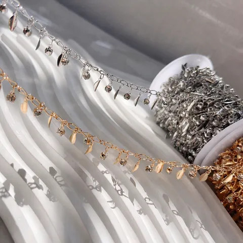 Catena di Nappe in Strass di Spiga di Grano in Rame Puro Accessori per Gioielli DIY Stile Antico Cinese Catena Artigianale Decorativa