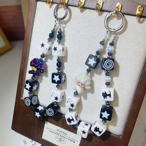 Cute Cartoon Sheep Phone Charm Strap Beaded Short Wrist Lanyard Sweet Cool Style Fashion Phone Accessories Jewelry Gift