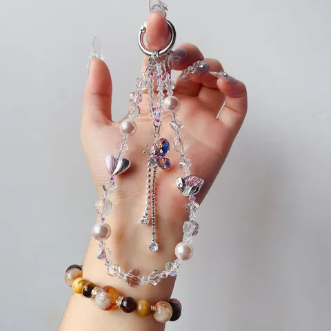 Handmade Crystal Artificial Pearl Heart Phone Chain Light Luxury Elegant Wrist Lanyard Phone Charm Jewelry For Women