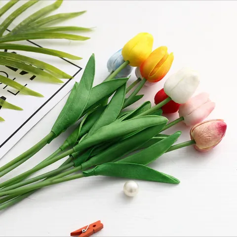 Fleur de Tulipe Artificielle Tige Seule PU Fleur Fausse Réaliste pour Décoration de Maison Fête de Mariage Accessoires de Photographie