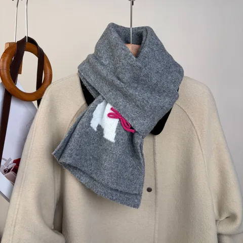 Sciarpa Lavorata a Maglia Invernale da Donna Simpatico Motivo Coniglietto Cucciolo di Cartone Animato Morbido Caldo Scaldacollo Dolce Fiocco Sciarpa Lavorata a Maglia