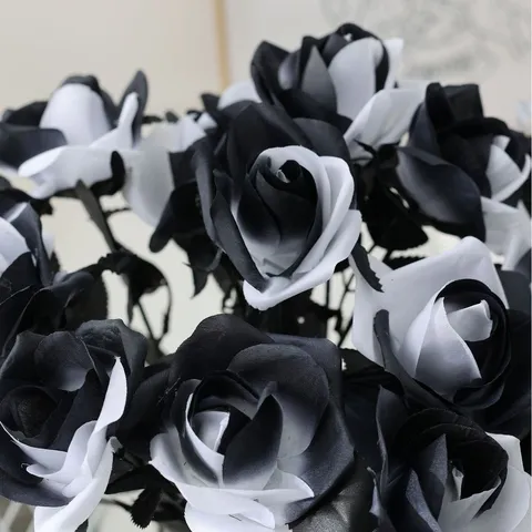 Halloween Künstliche Schwarze Rose Simulations-Seidenblume Kreatives Blumengesteck Heimdekoration Fotografie-Requisite