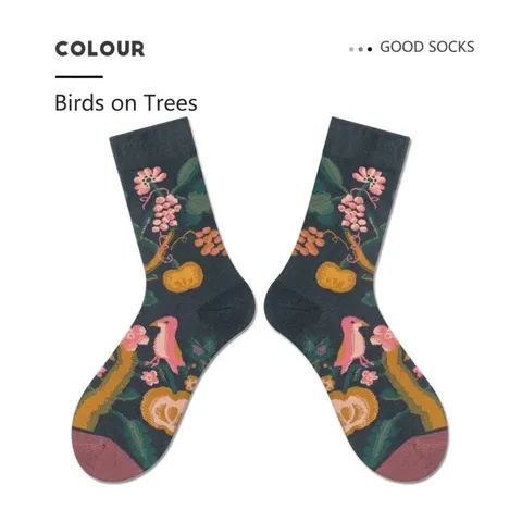 Vintage Floral Crew Socks Women Men Cotton Blend Retro Botanical Print Fashion Mid-Calf Socks Art Oil Painting Style Breathable Streetwear