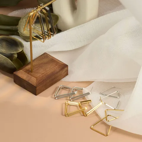French Stainless Steel Triangle Hoop Earrings For Women Minimalist Geometric Gold Silver Jewelry European Style Trendy Gift