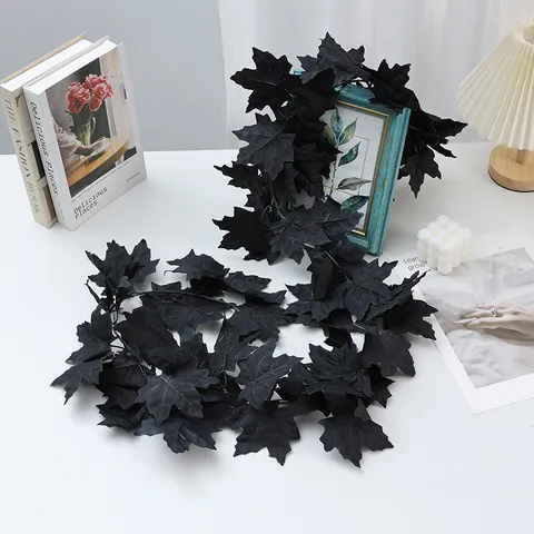 Guirlande de Fleurs en Soie de Vigne de Feuilles d'Érable Artificielles Décoration de Maison d'Halloween Plante Suspendue Extérieure Décoration de Mariage d'Automne
