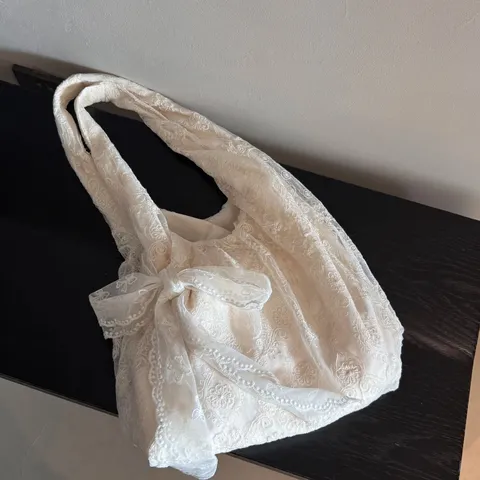 Literary Fresh Lace Floral Canvas Tote Bag Women Large Capacity Casual Single Shoulder Commuting Underarm Bag