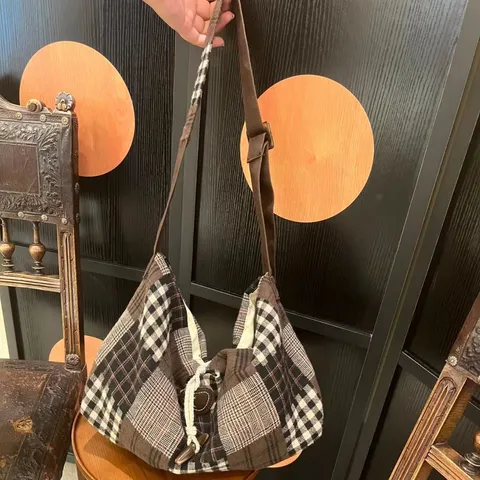 Korean Retro Contrast Color Plaid Tote Bag For Women Casual Large Capacity Shoulder Crossbody Commuting Bag
