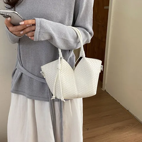 Femmes Mode Tissé Sac Seau Cuir PU Grande Capacité Sac à Main Décontracté Trajet Unique Épaule Sac Bandoulière