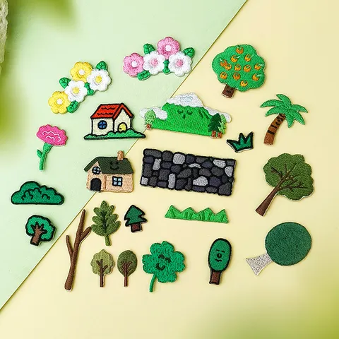 Toppe Ricamate Termoadesive Fai da Te Pianta di Foresta Albero Fiore Carino Tessuto Applicazione Distintivo per Vestiti Scarpe Cappelli