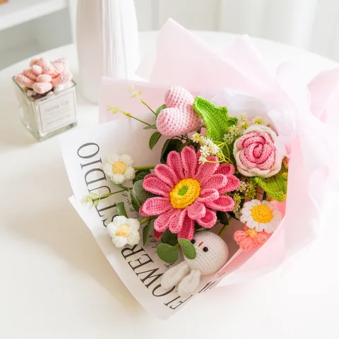 Handmade Dried Flower Bouquet Crochet Knitted Rose Daisy Doll Gift For Teachers Day Graduation Party Home Decor