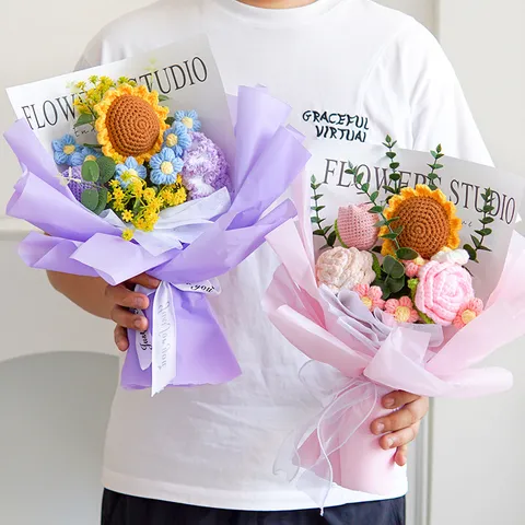 Ramo de Flores de Ganchillo Hecho a Mano Girasol Rosa Flores Artificiales Para Graduación Día del Maestro Regalo Decoración