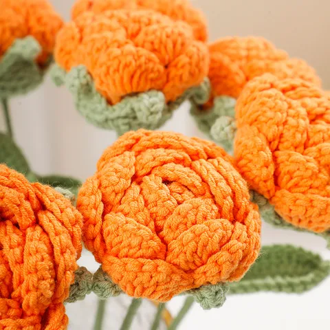 Ramo de Rosas de Hilo de Crochet Hecho a Mano Flor Artificial Tejida Regalo de San Valentín Decoración