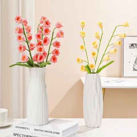 Hecho a Mano Ganchillo Lirio de los Valles Ramo de Flores Artificiales Hilo Tejido Planta en Maceta Decoración del Hogar Regalo