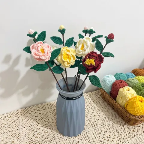 Flor Artificial de Camelia Tejida a Mano Ramo de Lana de Ganchillo para Regalo de San Valentín Decoración