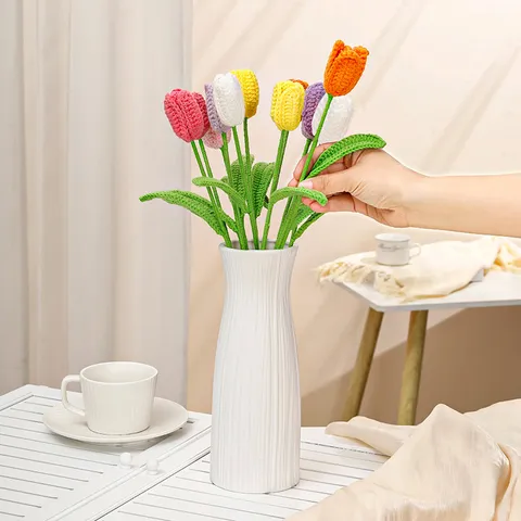 Handmade Crochet Wool Tulip Artificial Flower Finished Product Pastoral Home Decor Valentine Gift For Girlfriend