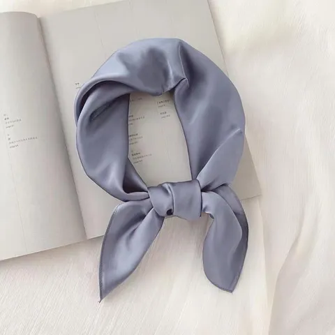 Damen Seidengefühl Satin Kleiner Quadratischer Schal Einziger Farbe Minimalistischer Vielseitiger Halstuch Haarband Modeaccessoires