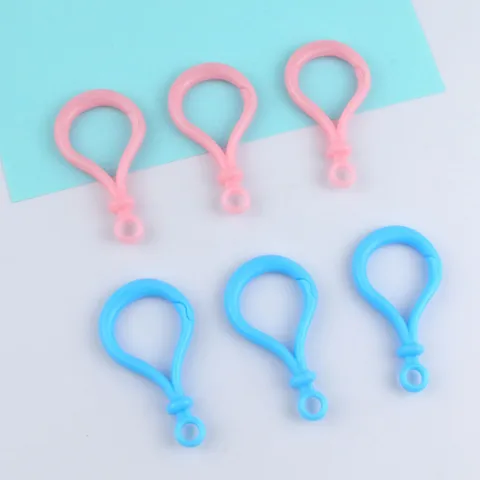 DIY Kunststoff Glühbirne Form Anhänger Charms Süß Rosa Blau Schlüsselanhänger Tasche Hängend Zubehör Schmuckherstellung Befunde