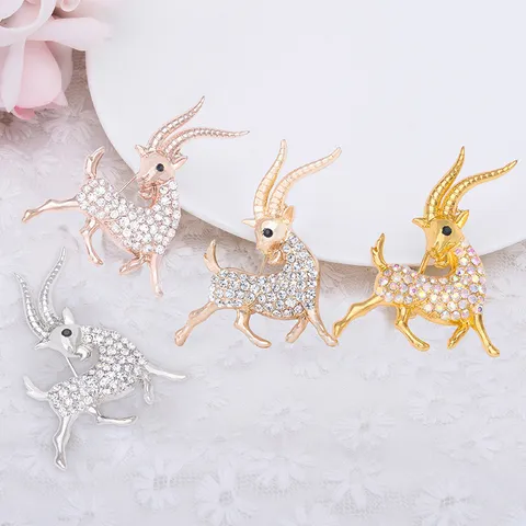 Alloy Zodiac Sheep Brooch Fashion Rhinestone Animal Brooches Electroplated Lapel Pin Jewelry Gift For Women Men