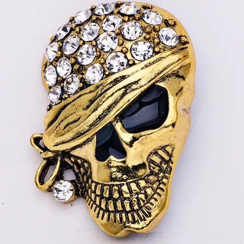 Gothic Punk Skull Brooch Pin Rhinestone Antique Gold Silver Alloy Fashion Jewelry Halloween Party Clothes Accessories