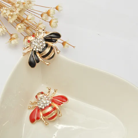Fashion Cute Insect Bee Brooch Pin Alloy Rhinestone Little Bee Brooches For Women Men Clothing Suit Scarf Jewelry Gift