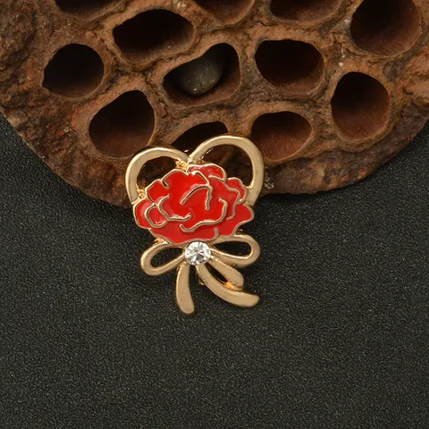 Women Rhinestone Carnation Brooch Pin Zinc Alloy Enamel Floral Lapel Pin Mother's Day Gift Fashion Jewelry